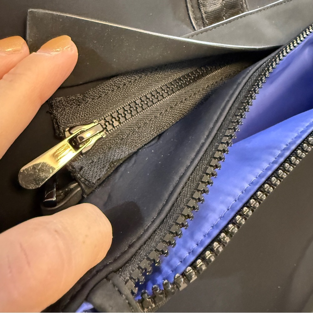 ATHLETA CARAA x Athleta Convertible Backpack Black - Picture 8 of 12